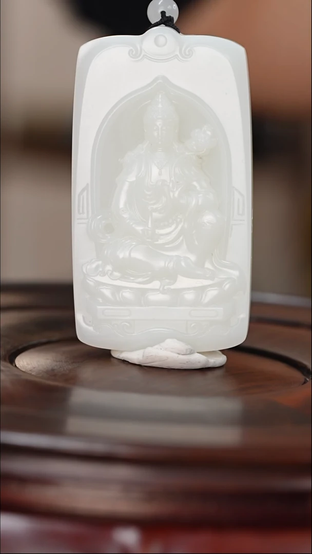 未镶嵌和田玉挂件和田玉