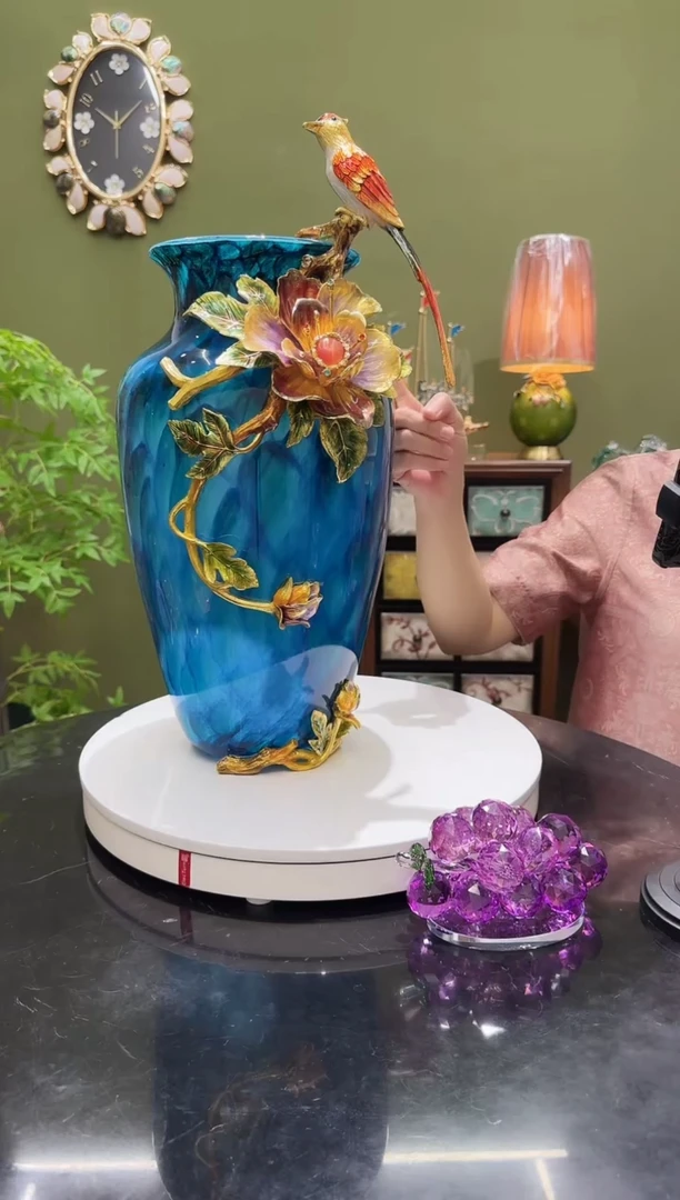 琉璃珐琅彩大号花瓶，喜上眉梢