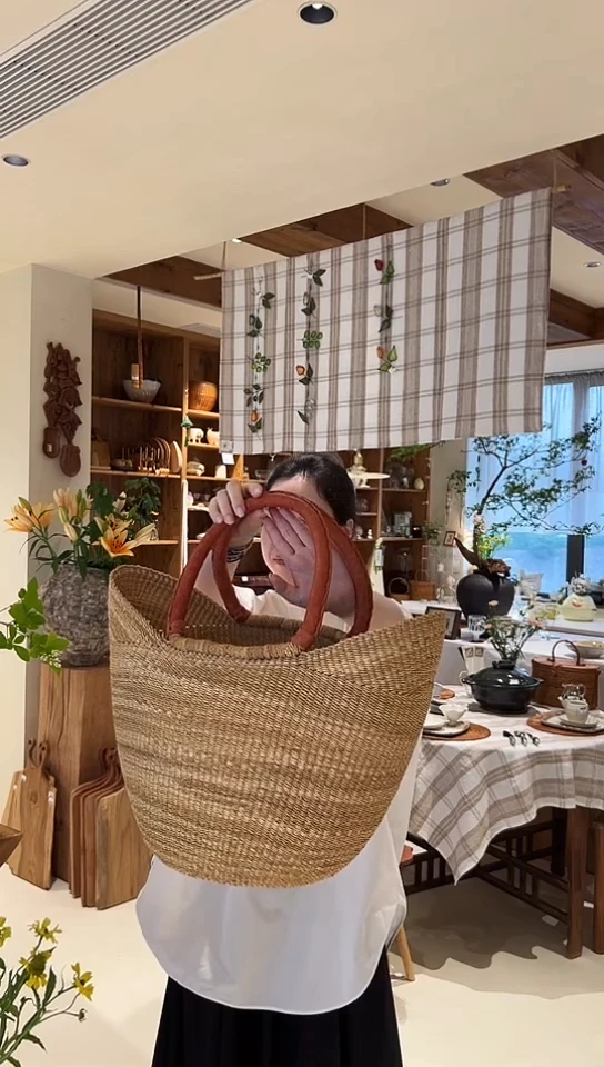 洛*M摆件0000000000大U草包2335