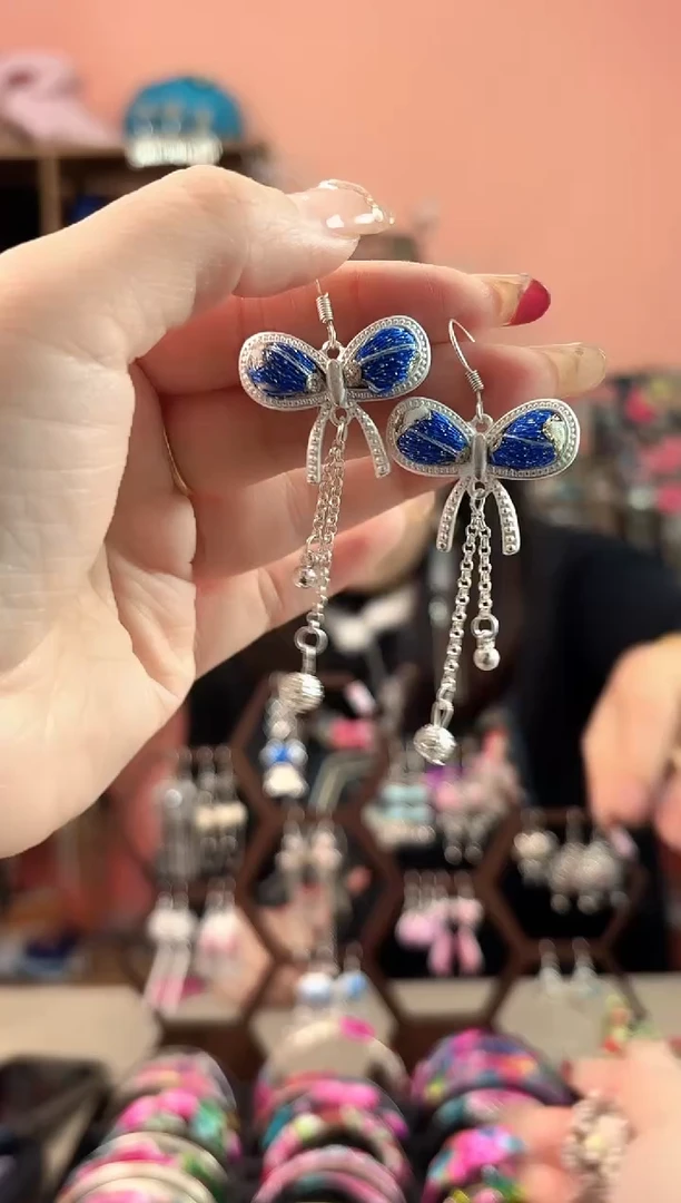 艺枝独绣手工饰品   321