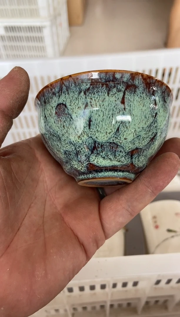 杯无运费险有瑕疵的摄影的产品有使用过的痕迹有点脏介意勿拍