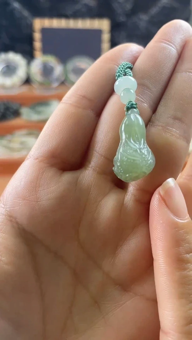 颈饰未镶嵌和田玉和田玉白菜吊坠带证书