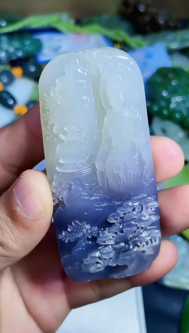 颈饰未镶嵌和田玉1