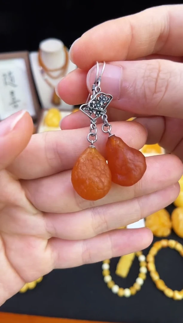 琥珀未镶嵌珠宝奇石柒月