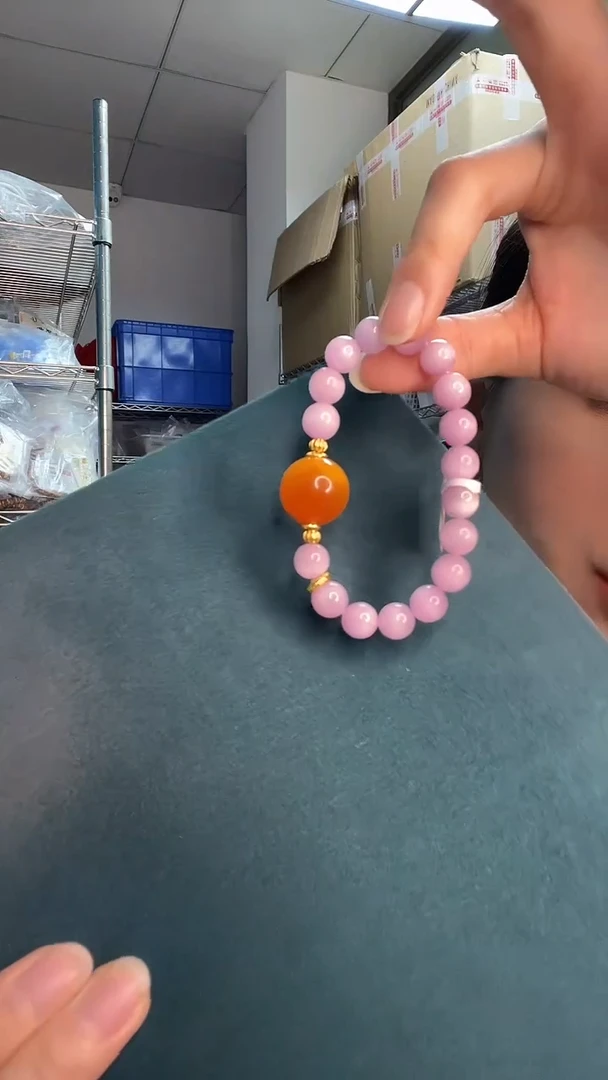 未镶嵌琥珀裸石A0847天然蜜蜡