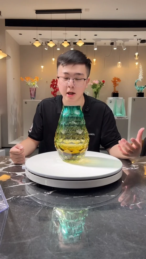 摆件巴比特美学-金色小花器