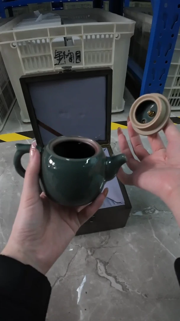 【秘色瓷时另茶壶】【木纹礼盒】