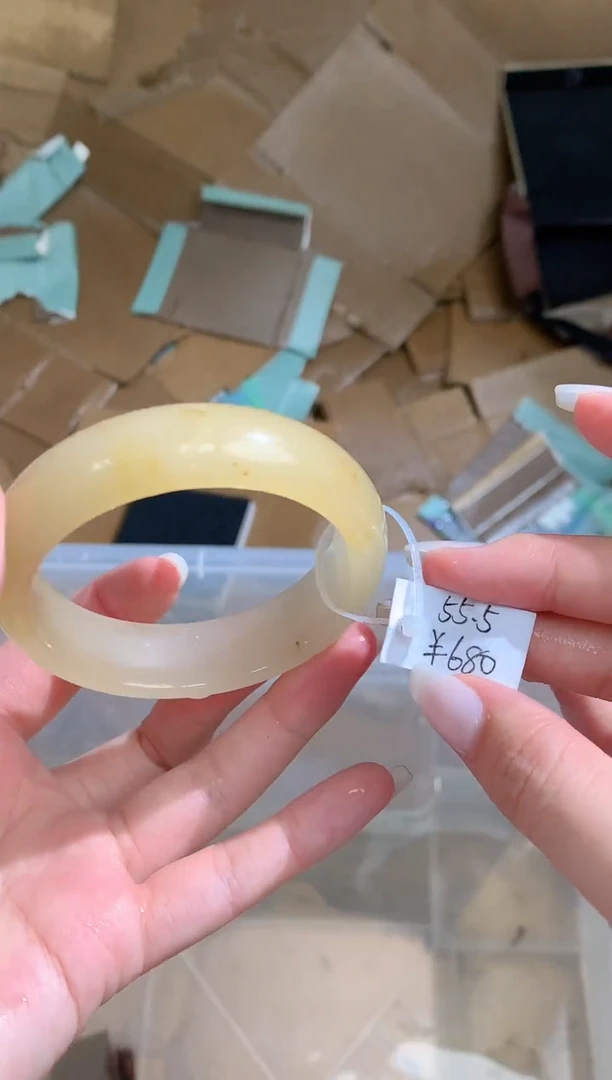 石英质玉手镯未镶嵌K9-55.5