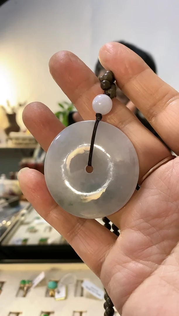 颈饰未镶嵌翡翠吊坠