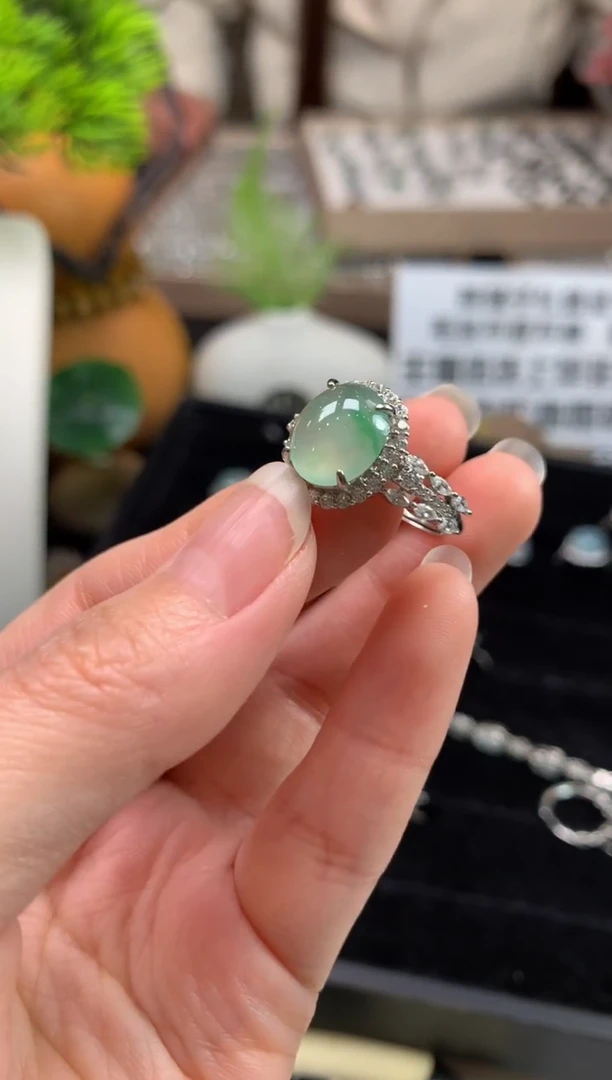 未镶嵌戒指翡翠小*---115264