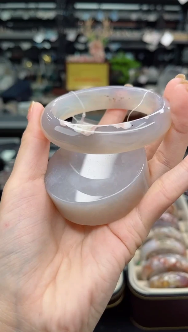 【闪购商品】石英质玉手镯未镶嵌60圈口（赠品镯心）310355