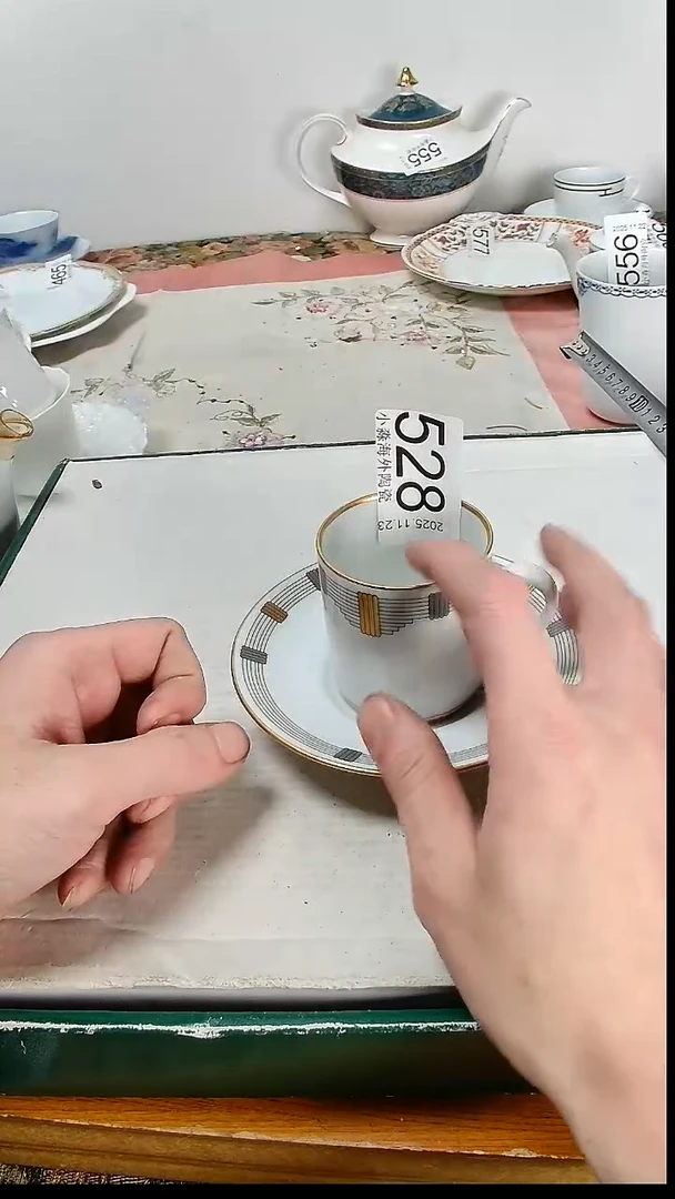 瓷片凡**烦小淼海外陶瓷工艺品