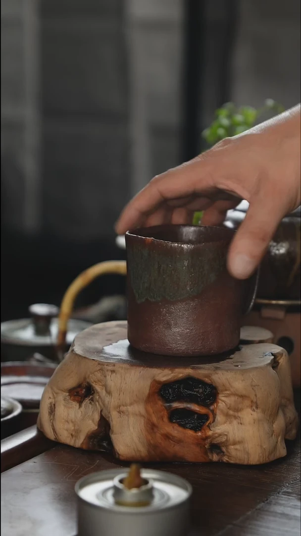 紫砂全手工带吧方杯（蓝）