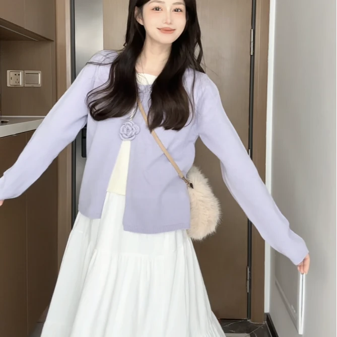 温柔甜美手工花朵针织开衫女2025春新品设计感拼接长袖短款上衣