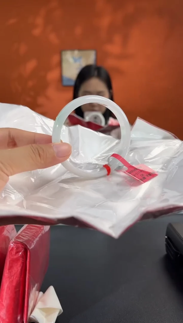 未镶嵌手镯翡翠7