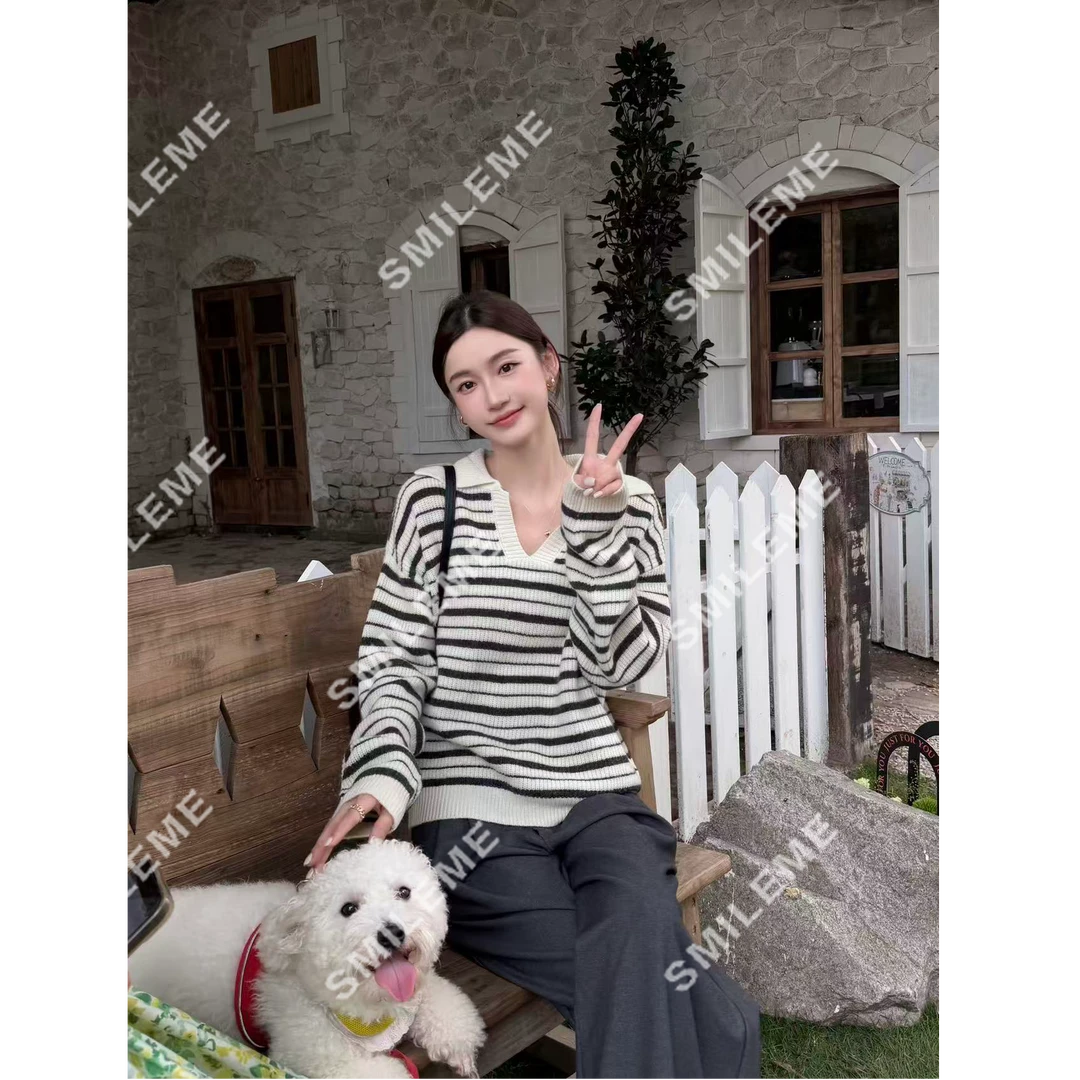 SMILEME【晚秋私语】秋冬季‘’100绵羊毛‘’条纹翻领毛衣MK07225410