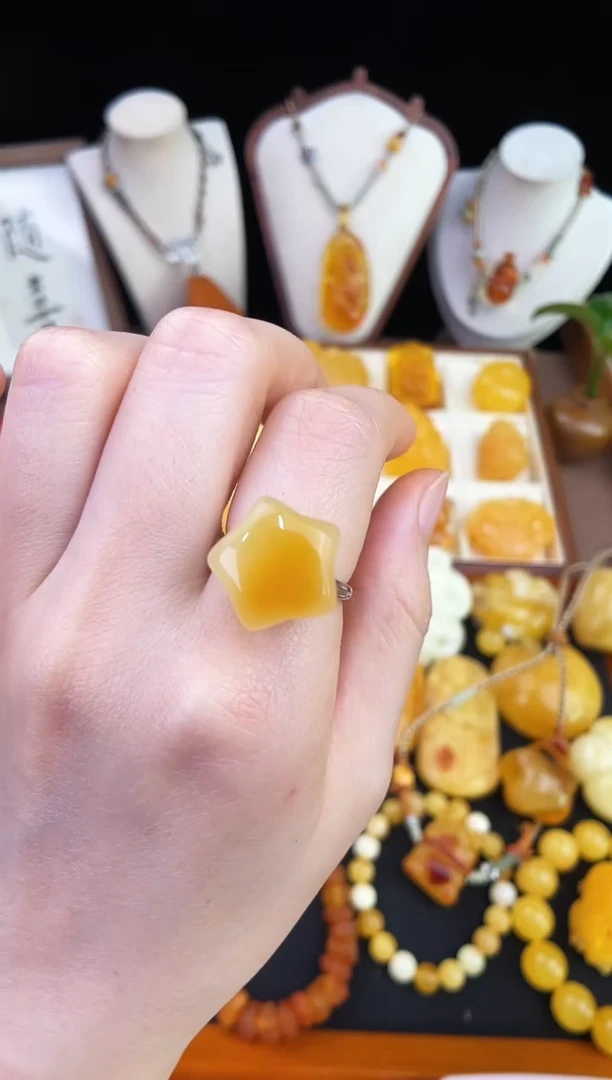 琥珀未镶嵌珠宝奇石柒月