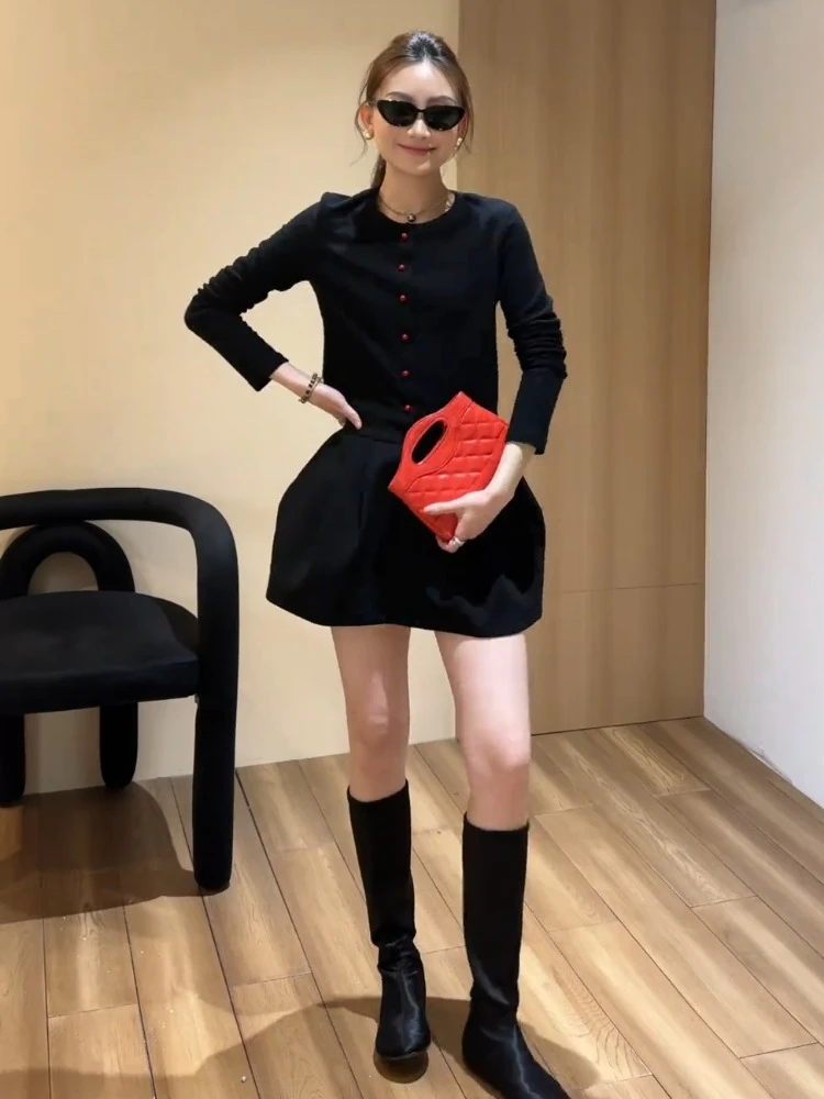 秋日ootd穿搭一整套韩系独特绝美时尚洋气藏青色针织开衫短裙套装