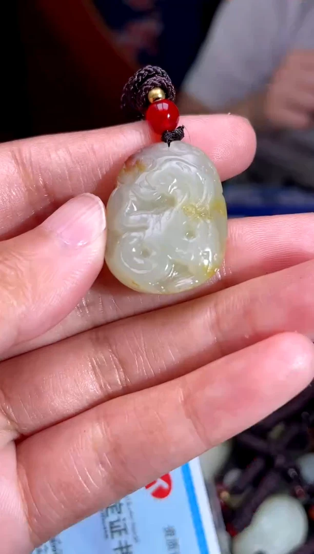 和田玉未镶嵌挂件1