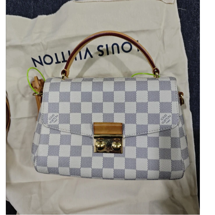 95新 LouisVuitton/路易威登 白棋盘格croisette邮差包
