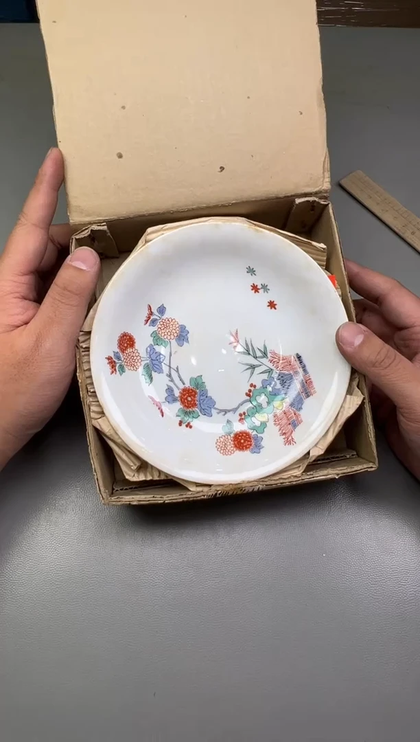 瓷片v****j356碰瓷社中古瓷器 拒绝假货 感谢您的支持~