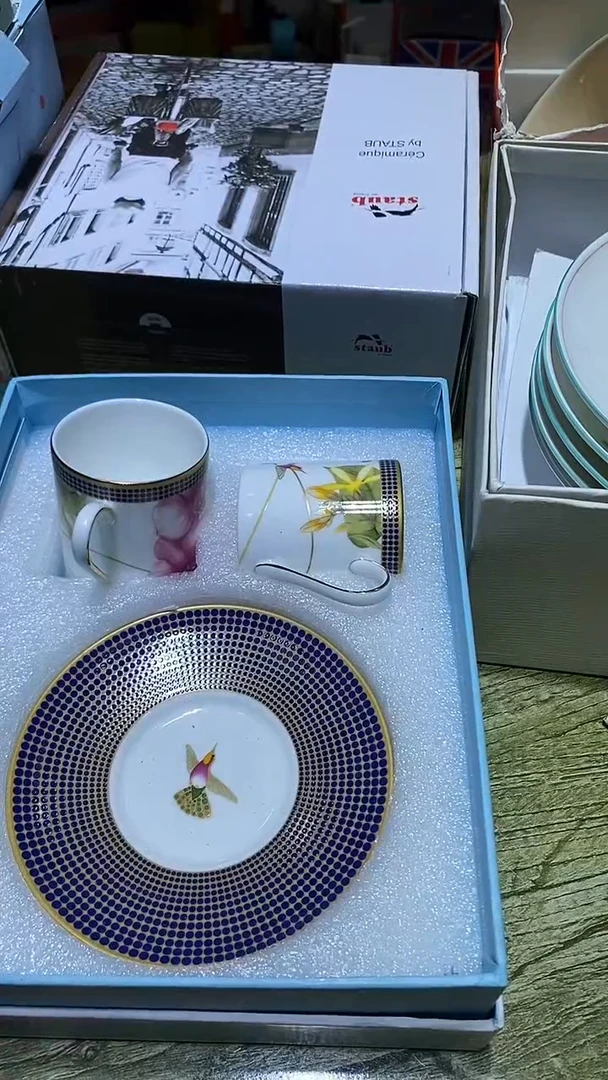 瓷片碗碟好物一件不留@@1