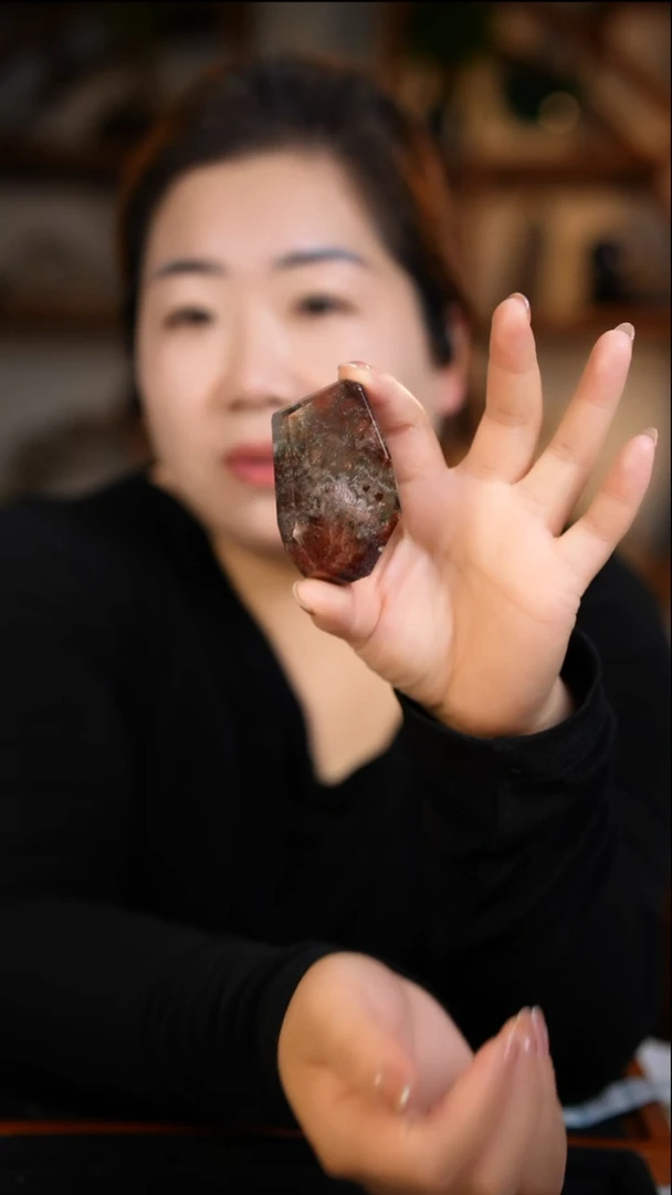 未镶嵌珠宝半成品水晶幽灵随形D535