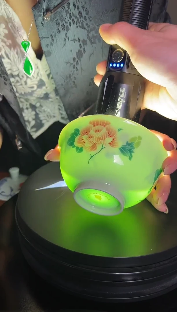 摆件瓷绿稀土芙蓉对花5英寸碗