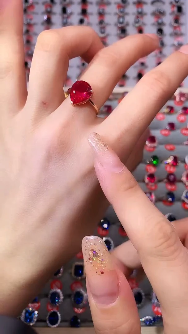 【闪购商品】红宝石戒指银S925镶嵌11111