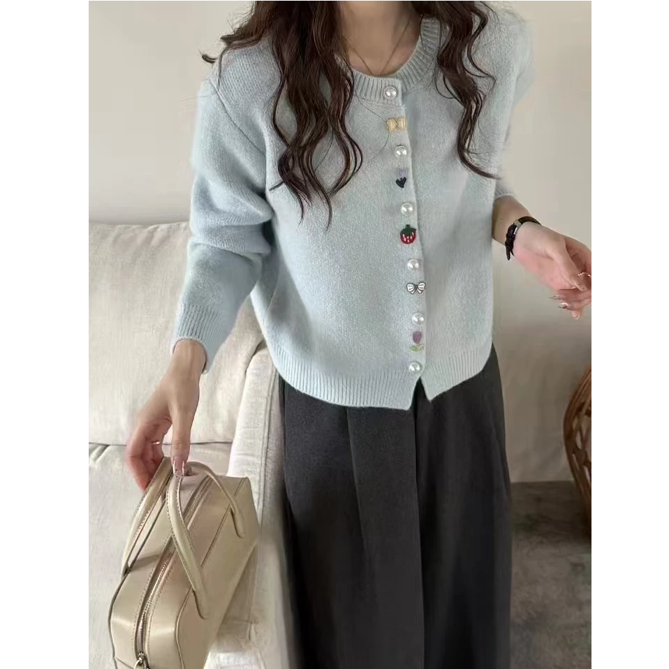 格子推荐~加厚甜美风水果设计感单排扣毛衣开衫