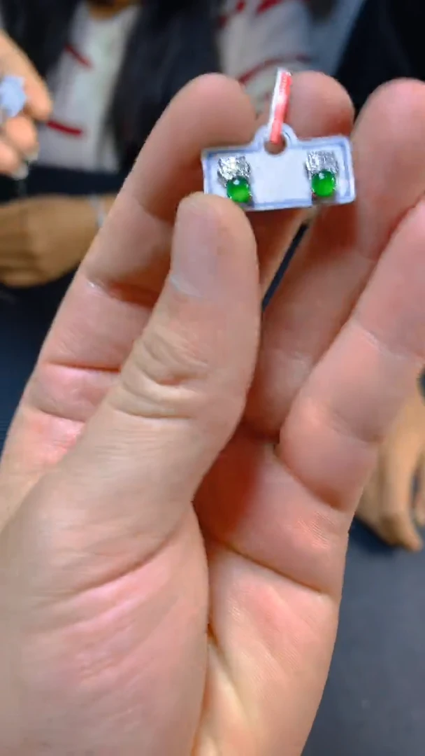 【闪购商品】翡翠耳饰未镶嵌0883960024多样性发一