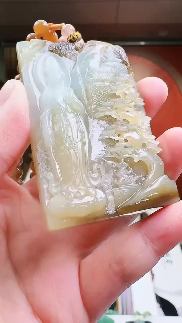 定制和田玉玉润名家天然和田玉（拍一发一）