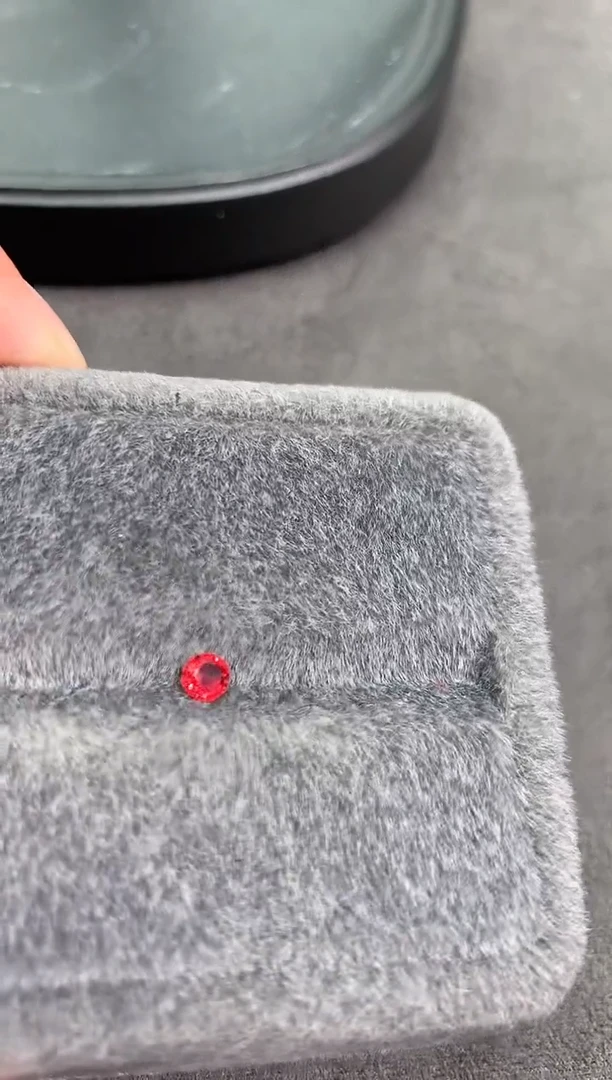 【闪购商品】彩色蓝宝石裸石未镶嵌a-238 0.3ct 02