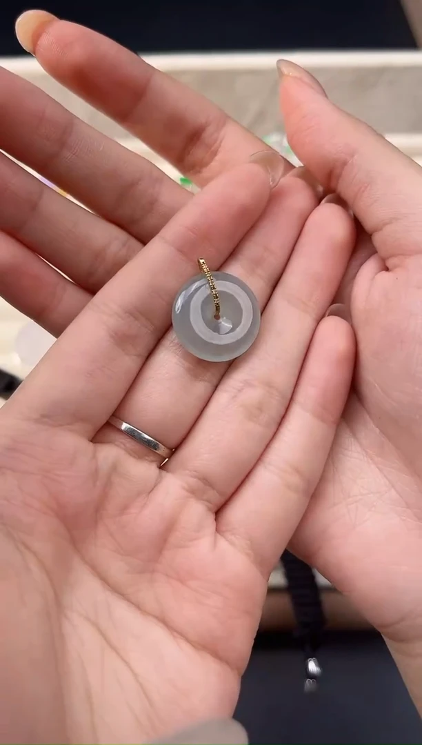 吊坠(不含链)18K金镶嵌翡翠翠小二缅甸翡翠严选
