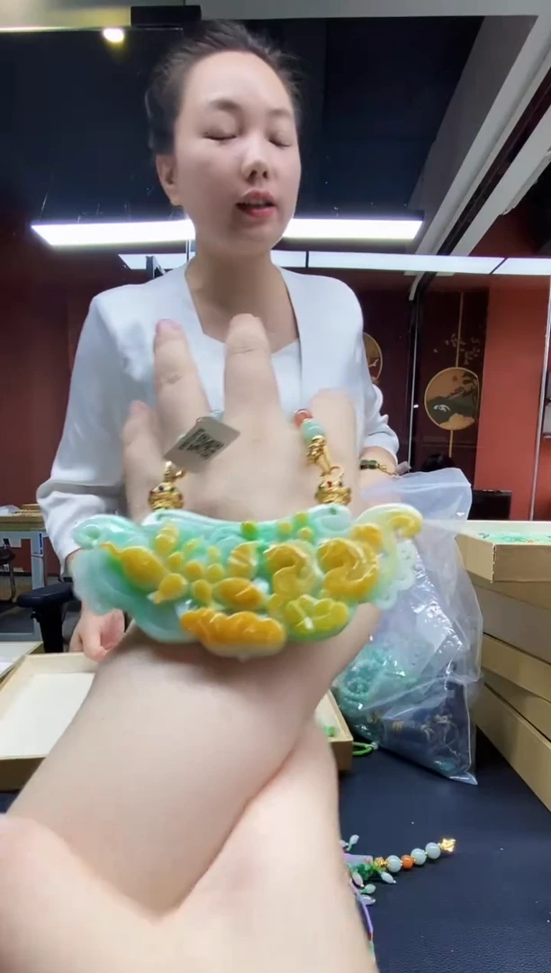 颈饰未镶嵌翡翠翡翠吊坠
