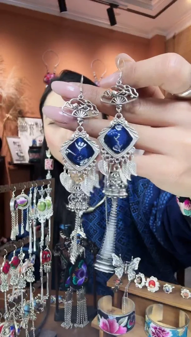 【闪购商品】刺绣传统非遗民族凤手工刺绣饰品耳环