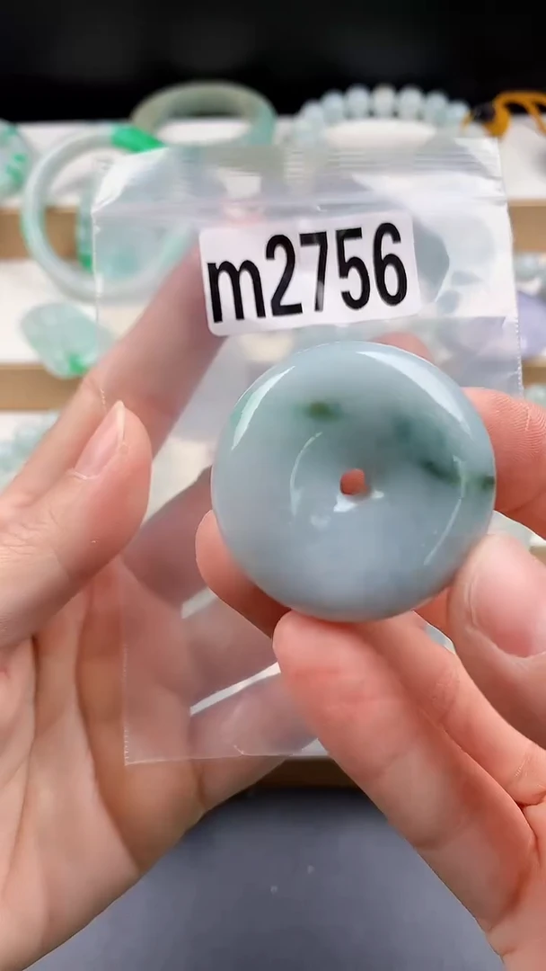 颈饰未镶嵌翡翠颈饰未镶嵌缅甸天然翡翠吊坠