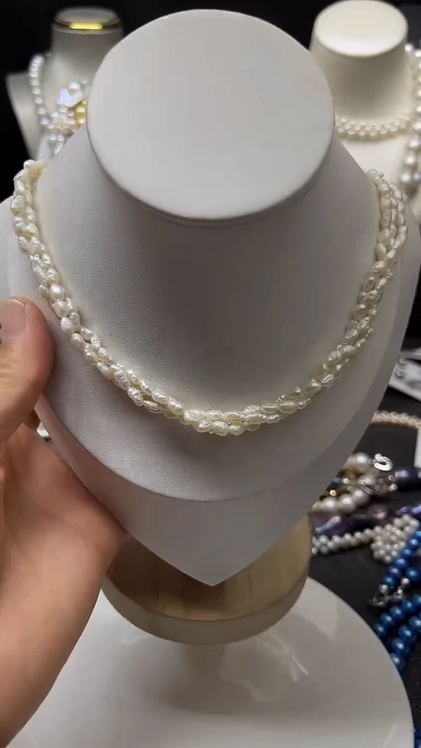 颈饰未镶嵌淡水珍珠多人