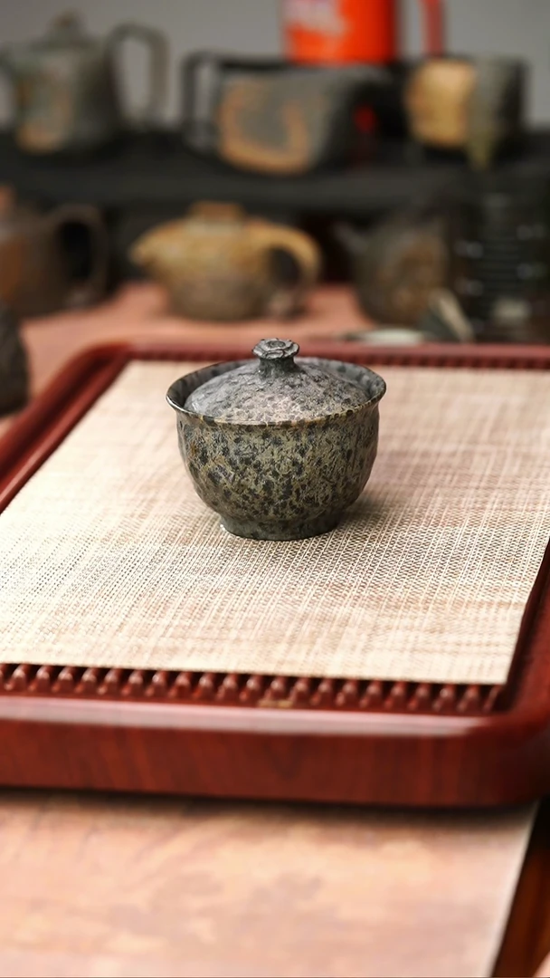 归玉堂冰碛岩重工雕刻豹纹肌理盖碗