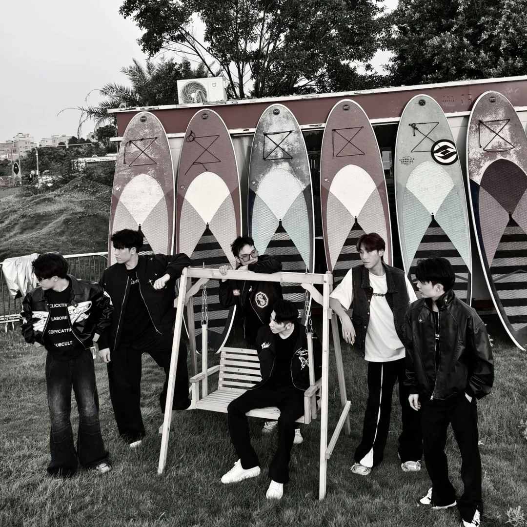 680   设计款原牛套装   D2