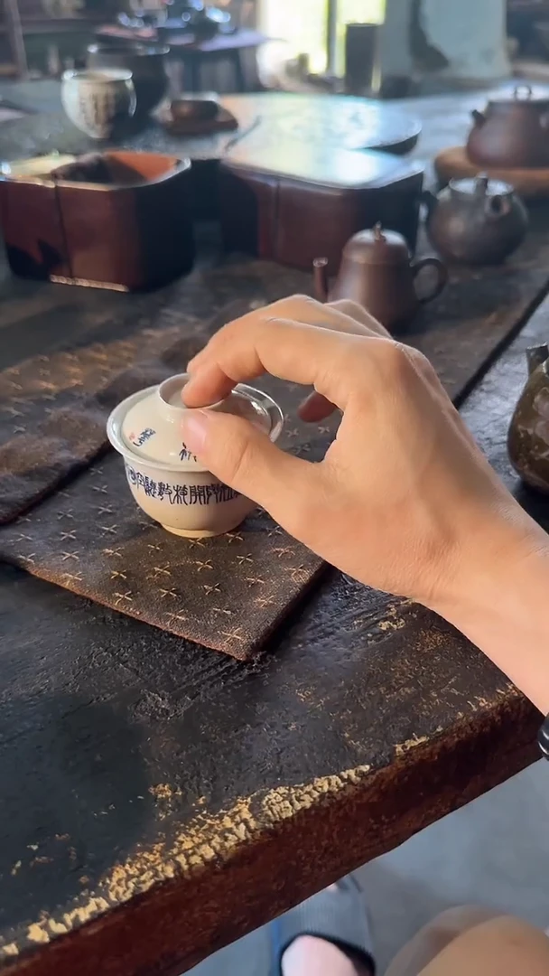 吉**吉鱼和熊工作室手工陶艺