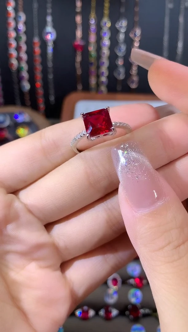 银S925镶嵌戒指红宝石8银色