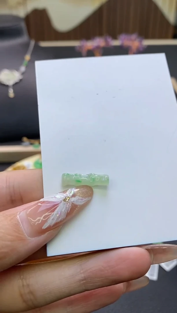 【闪购商品】翡翠颈饰未镶嵌净货12322