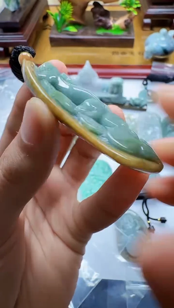 吊坠(不含链)未镶嵌翡翠1