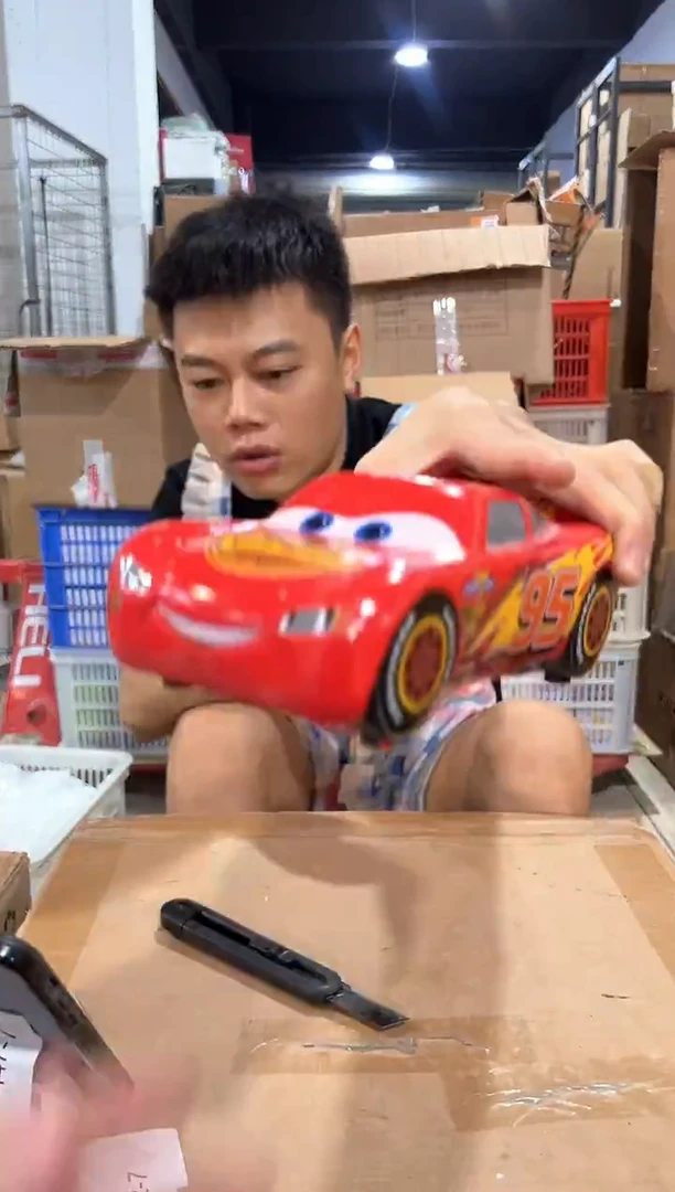 瓷片汽车钱罐