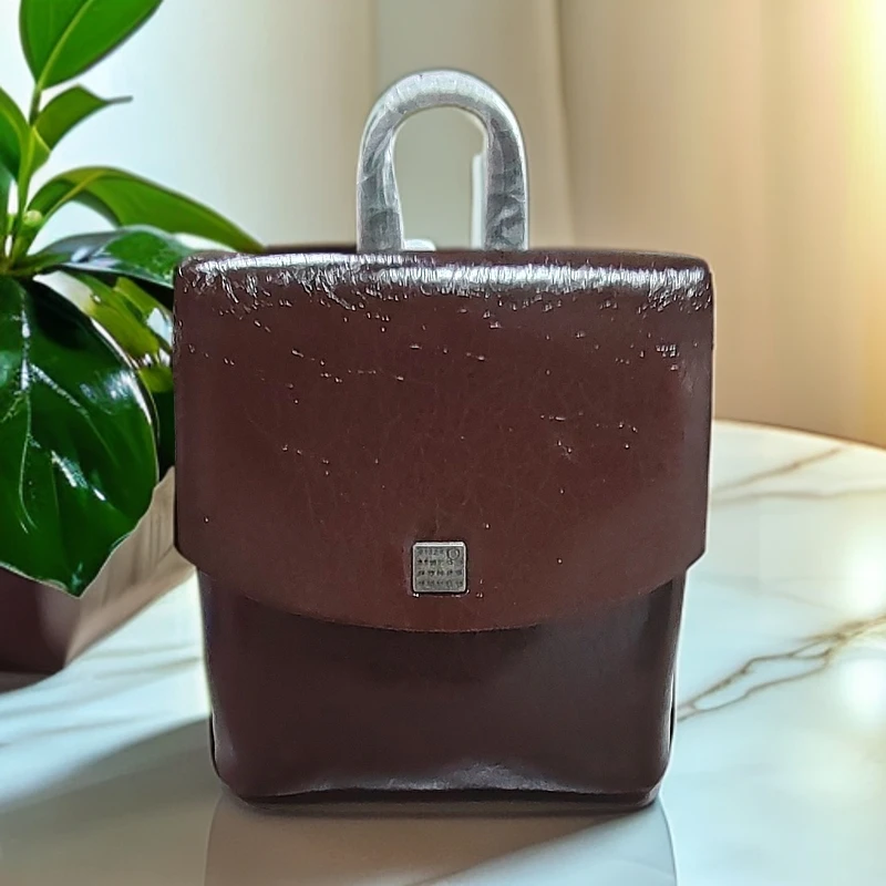 2025新款欧美油蜡双肩背包时尚休闲百搭女士复古棕色