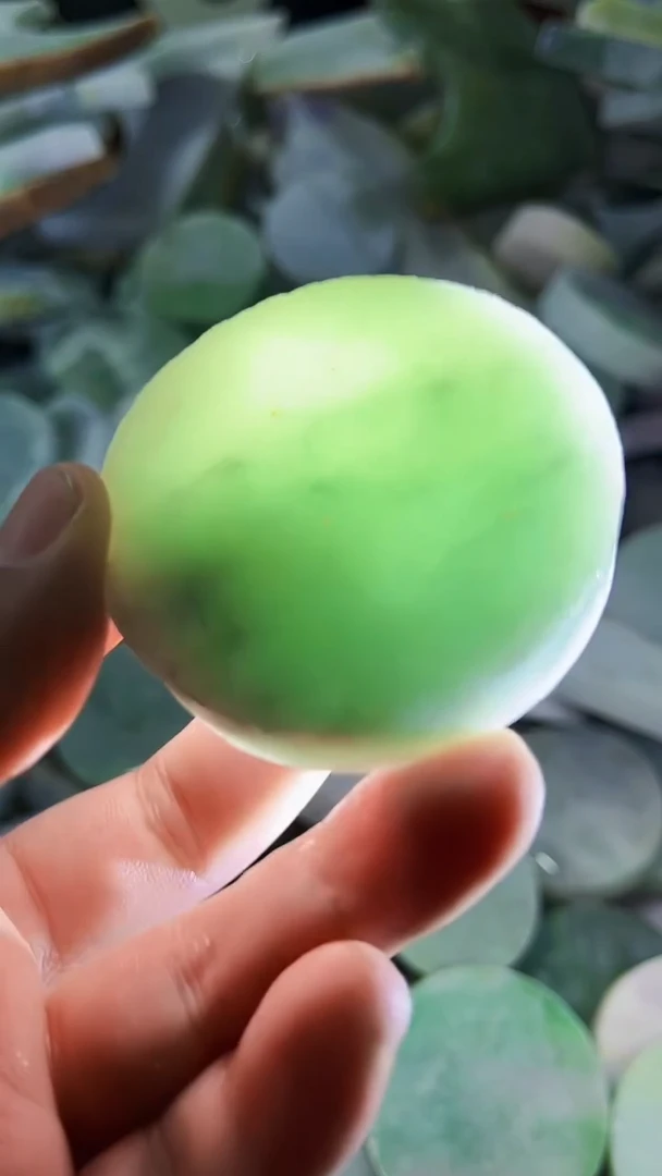 【闪购商品】翡翠挂件未镶嵌A货康壹276