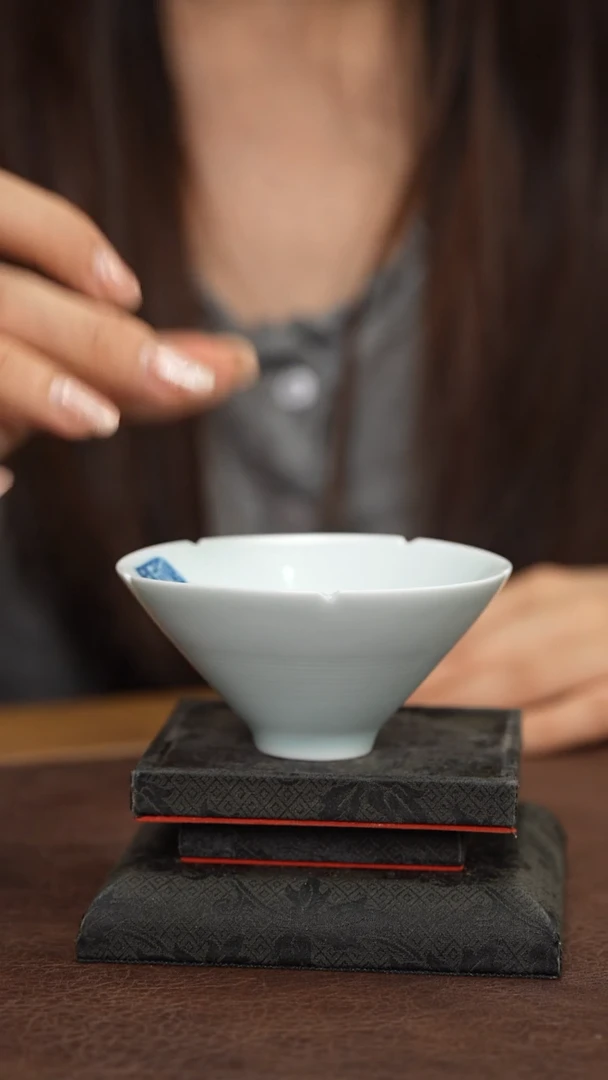 景德镇九段斗笠杯