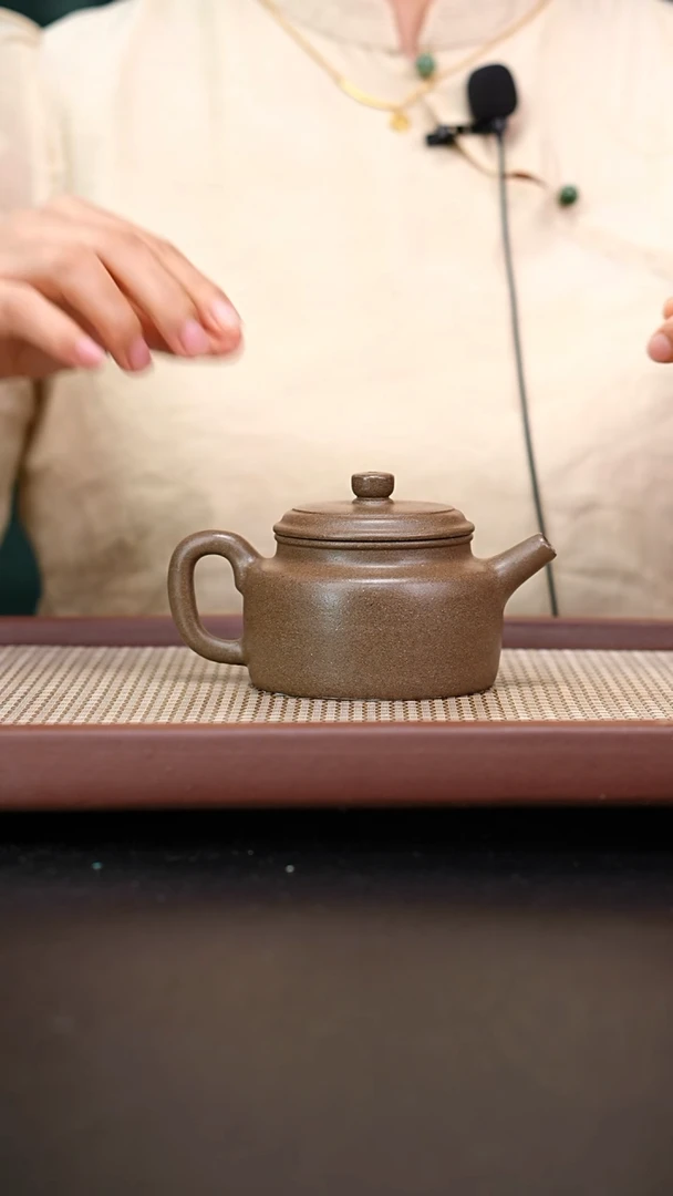 茶壶紫砂蟹壳青德钟200