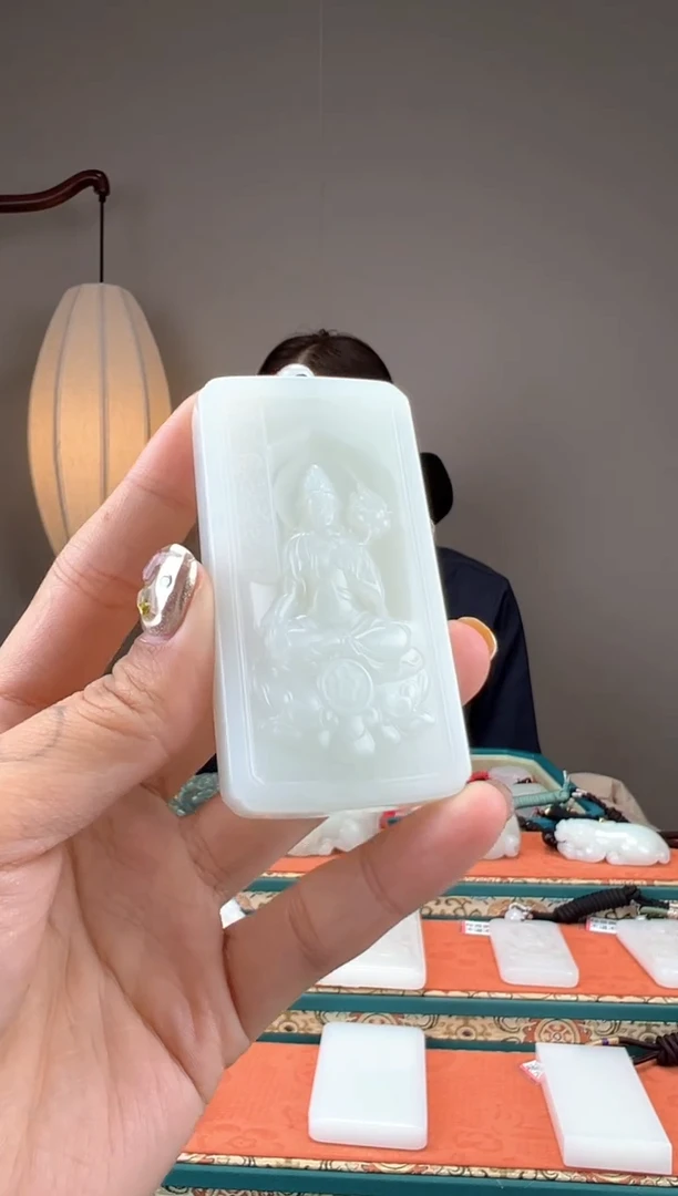 【闪购商品】和田玉颈饰未镶嵌1